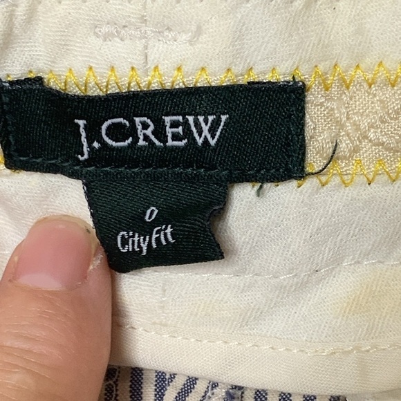 J. crew | Black White City Fit Pin Striped 100% Cotton Bermuda Shorts 0 - Picture 6 of 10